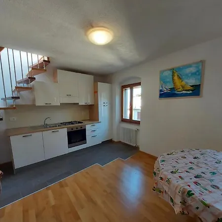 Apartamento L'angolo Di Giulia Castelletto Di Brenzone