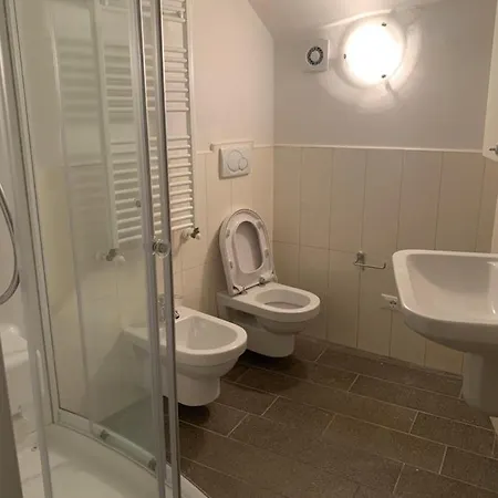 Apartamento L'angolo Di Giulia Castelletto Di Brenzone