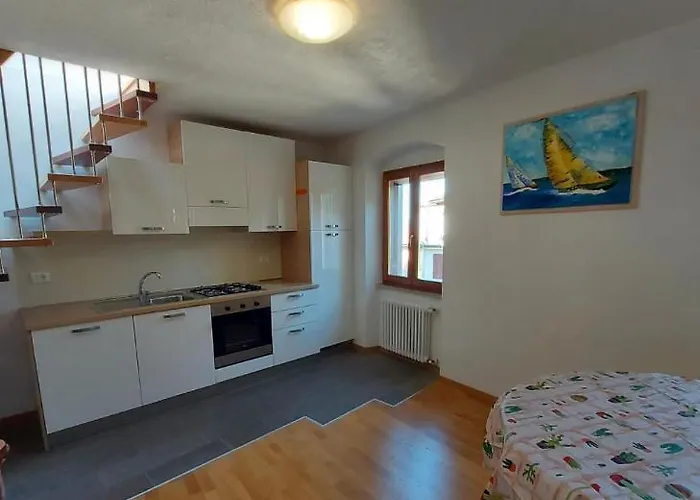 Appartamento L'angolo Di Giulia Castelletto Di Brenzone